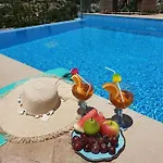 شقة Kalypso View Letimbou